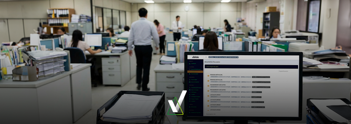 Reduza riscos trabalhistas e organize documentos com eficiência. Conheça os benefícios de um software para gestão de colaboradores próprios e evite falhas e multas.